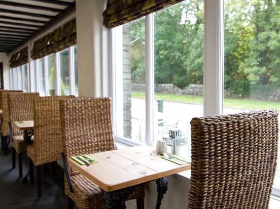 Pedro'S Restaurant Bar And Hotel Windermere Ngoại thất bức ảnh